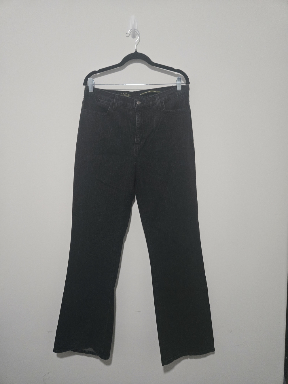 NYDJ Tummy Tuck Black Jeans - Size 18 Stle #900